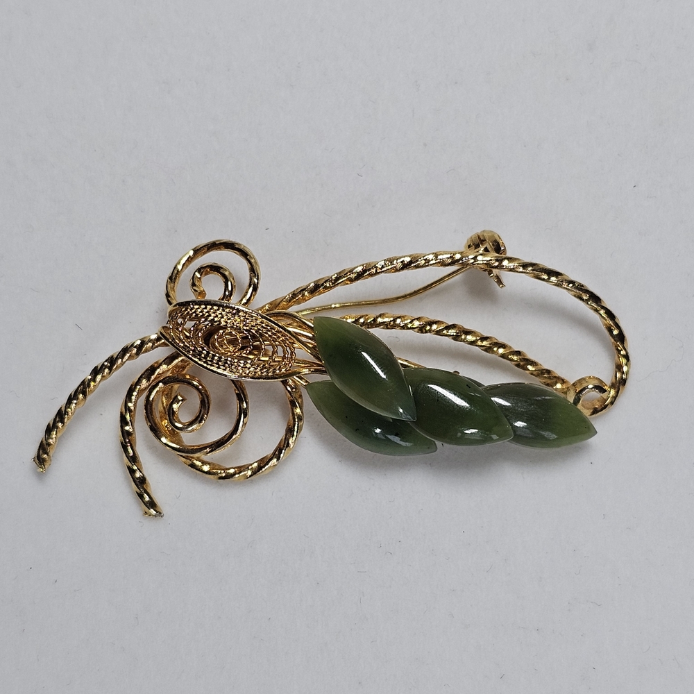 Jade and Gold Tone Leaf Brooch